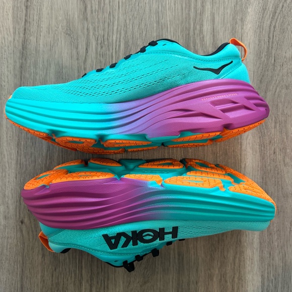 Brand New WOMENS BONDI 8 HOKA Teal and Purple Running Shoes size 8 1/2 - Picture 6 of 8